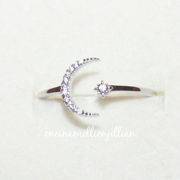 Jewelry - Sterling Silver Crescent Moon & Star Ring